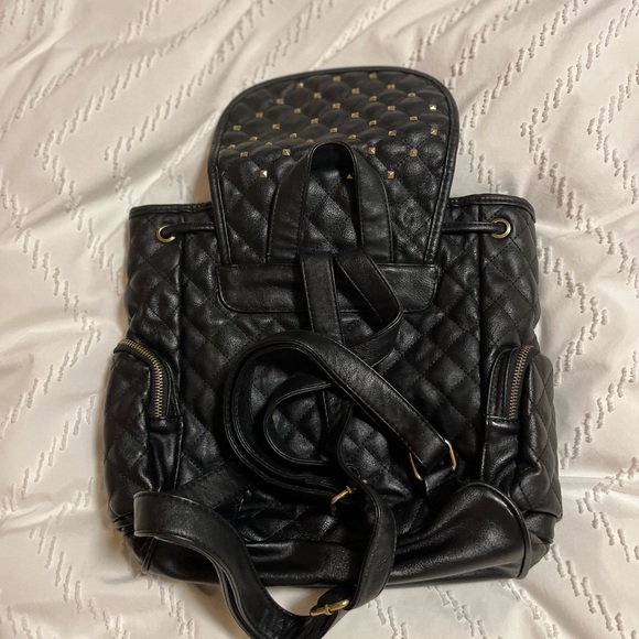 Leather backpack - Picture 4 of 4